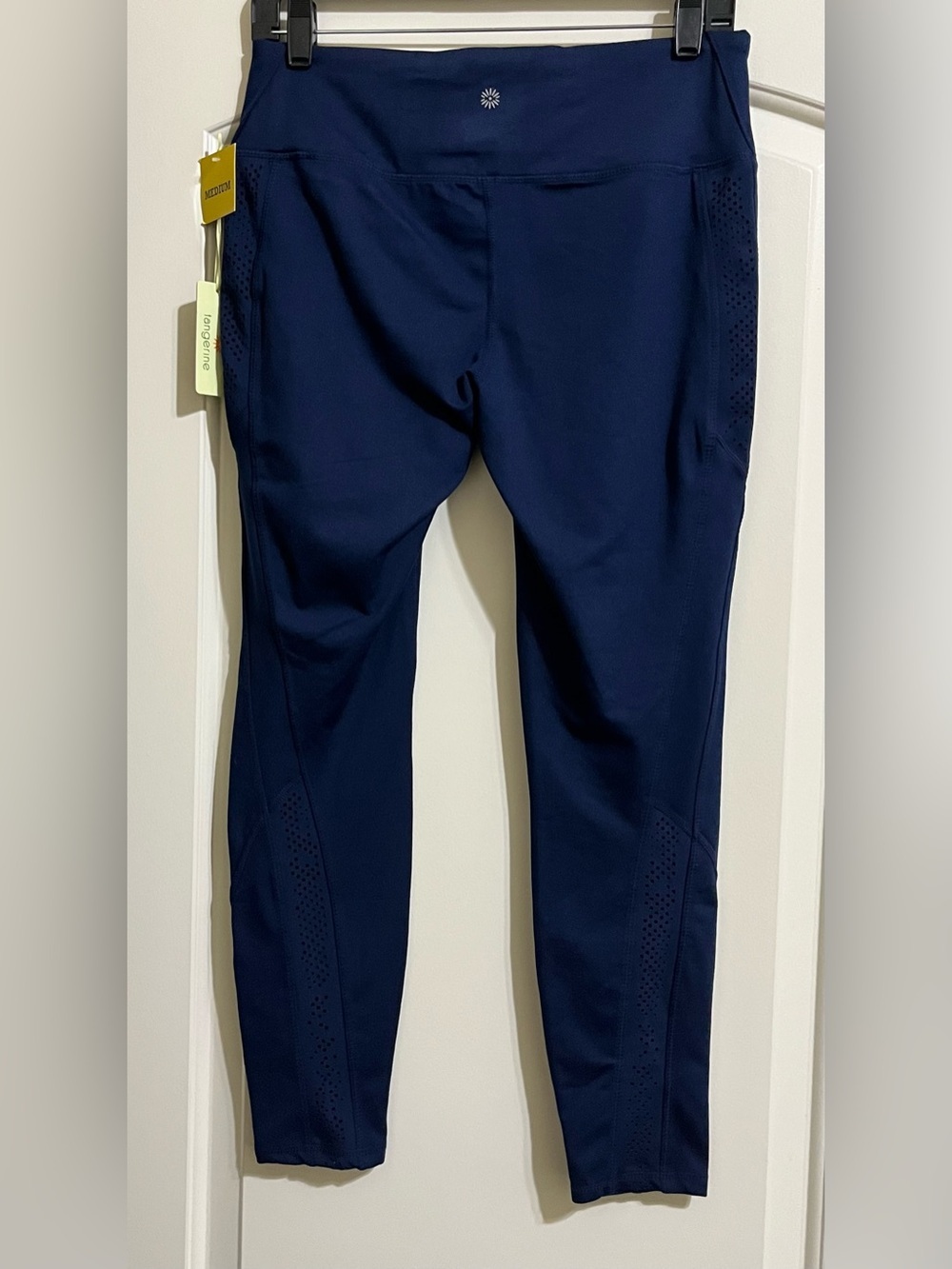 NWT Tangerine Women’s Peri Navy Blue Side Mesh Breathable Leggings Medium - Picture 6 of 11